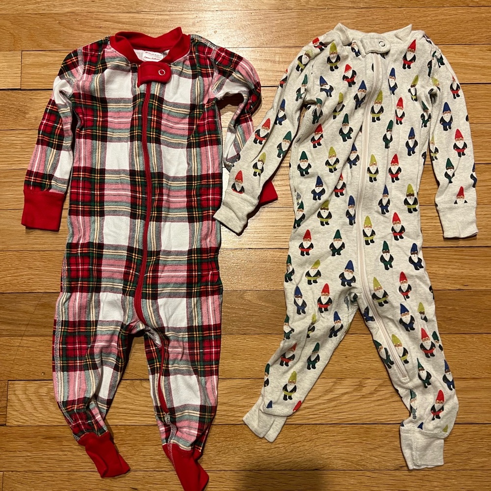 Hanna Andersson 18-24 mo organic cotton sleepers Christmas